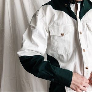 white vintage button up • m